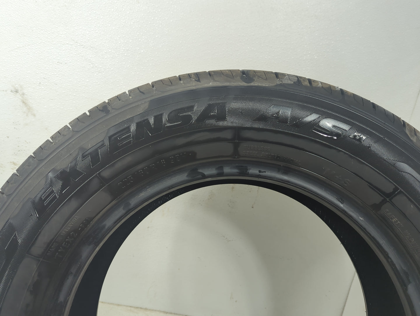 Used Tire 225/60R16 TOYO EXTENSA A/S 98H - Tread Depth 11/32 - Oemusedautoparts1.com