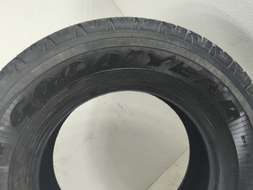 Used Tire 235/70R16 GOODYEAR WRANGLER - Tread Depth 9/32
