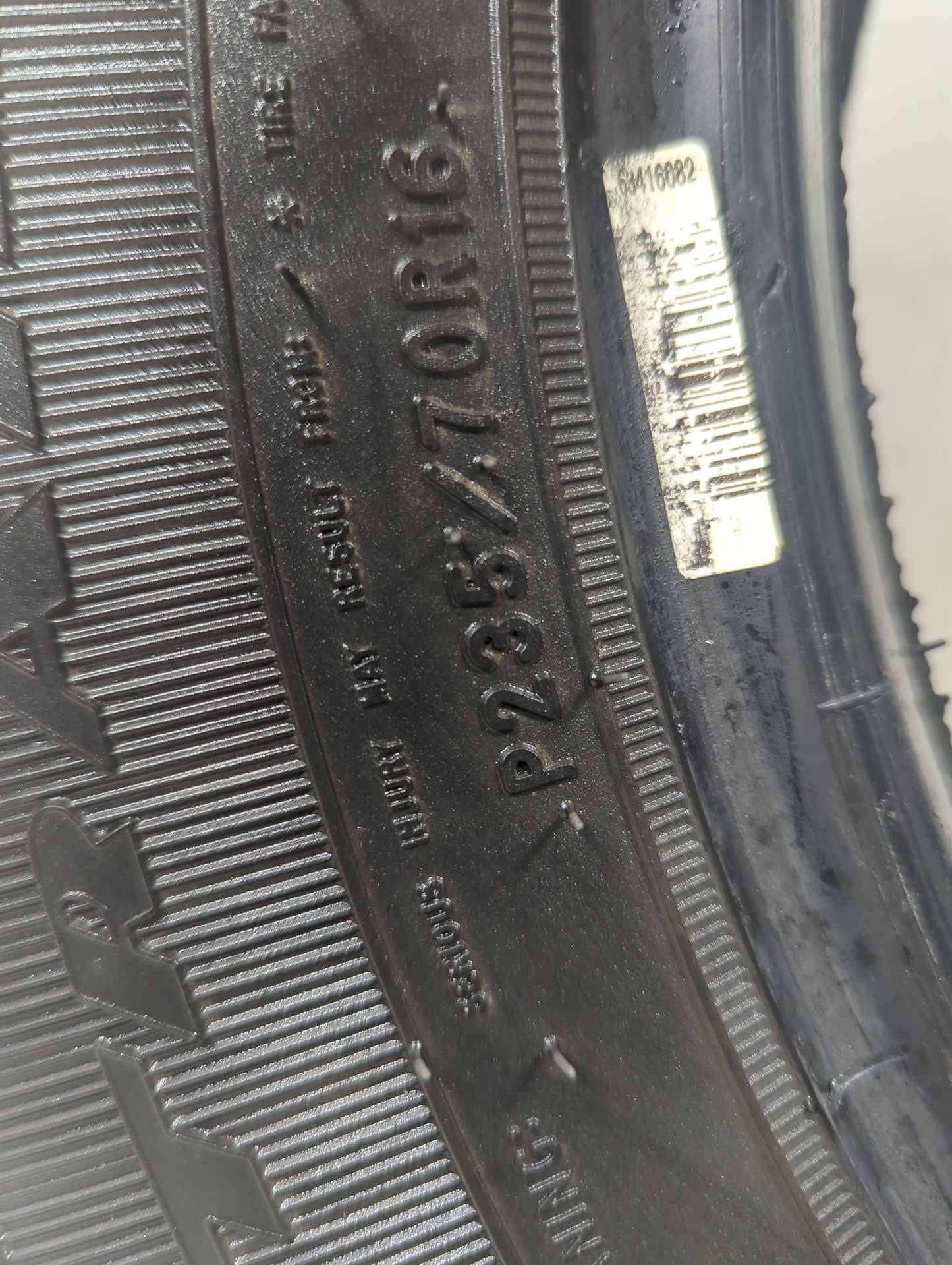 Used Tire - Tread Depth null/32 - Oemusedautoparts1.com