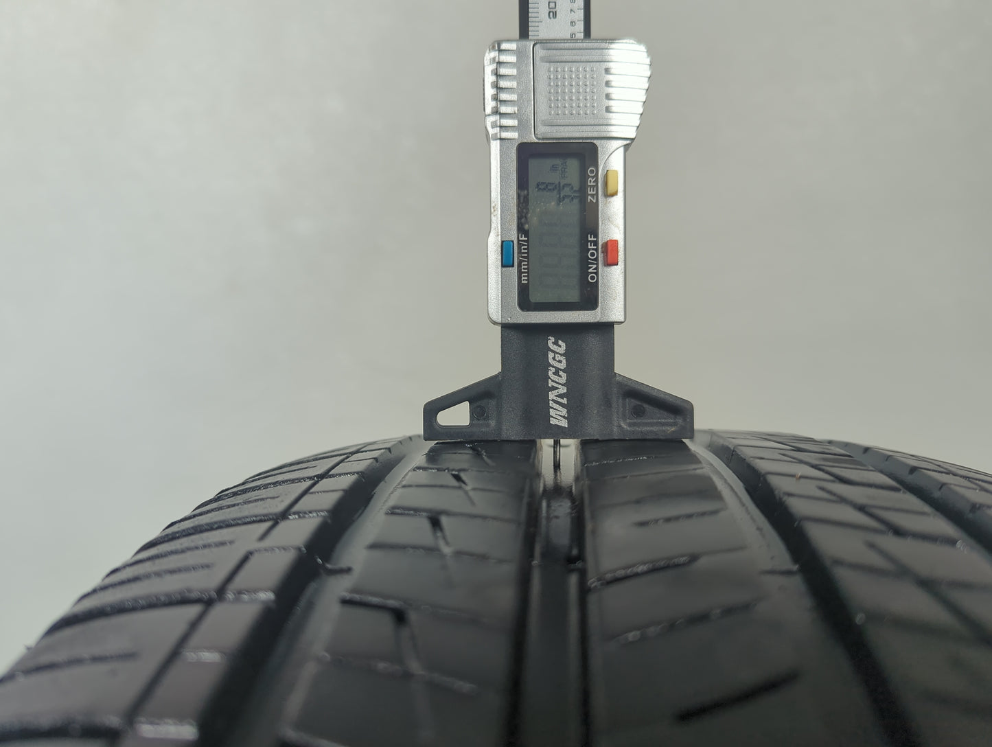 Used Tire 225/60R16 IRONHEAD REFLEX H/T 98H - Tread Depth 8/32 - Oemusedautoparts1.com