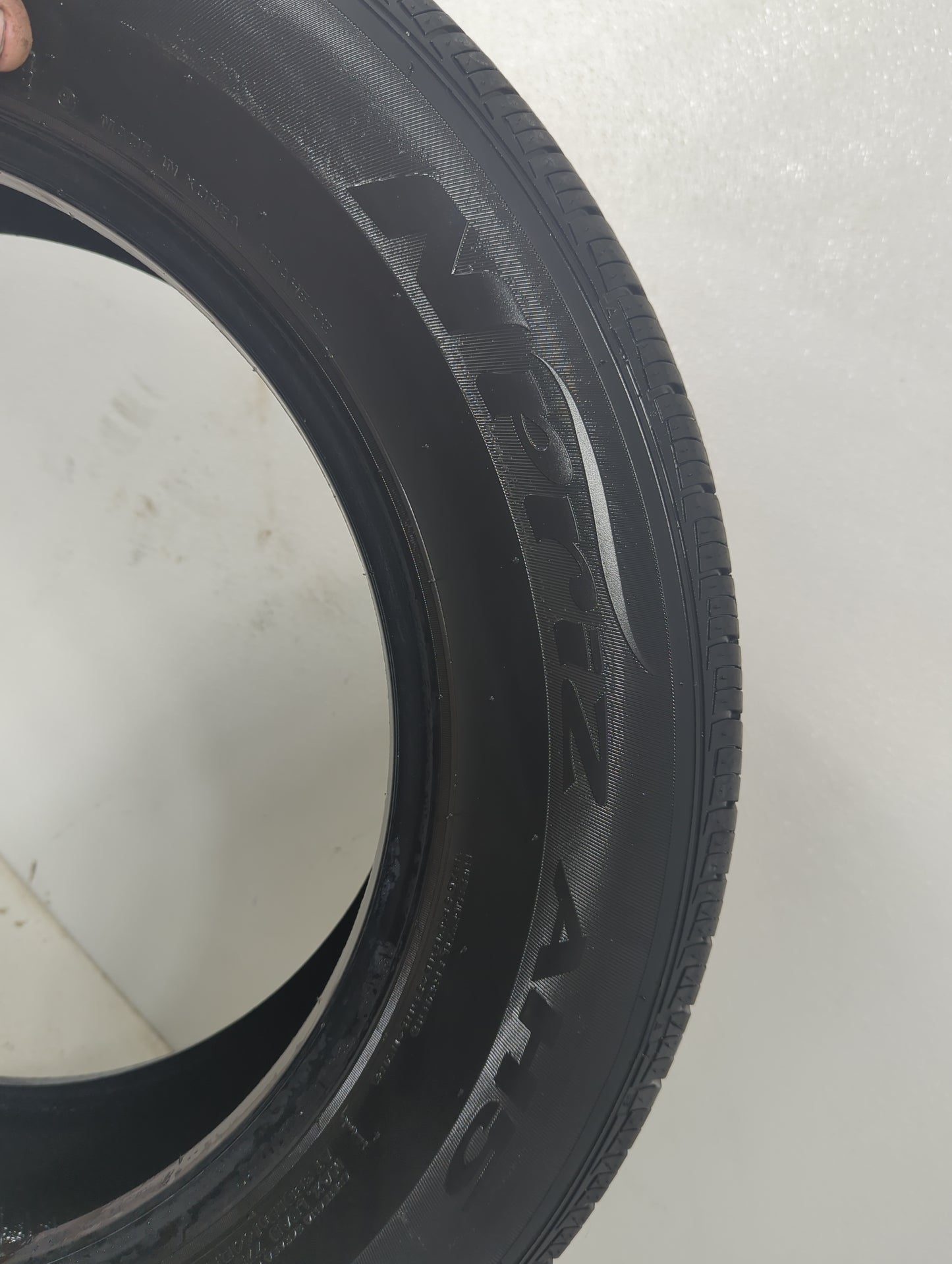 Used Tire - Tread Depth null/32 - Oemusedautoparts1.com