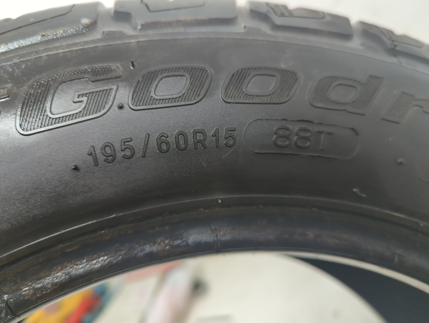 Used Tire 195/60R15 BFGOODRICH ADVANTAGE T/A SPORT 88T - Tread Depth 8/32 - Oemusedautoparts1.com