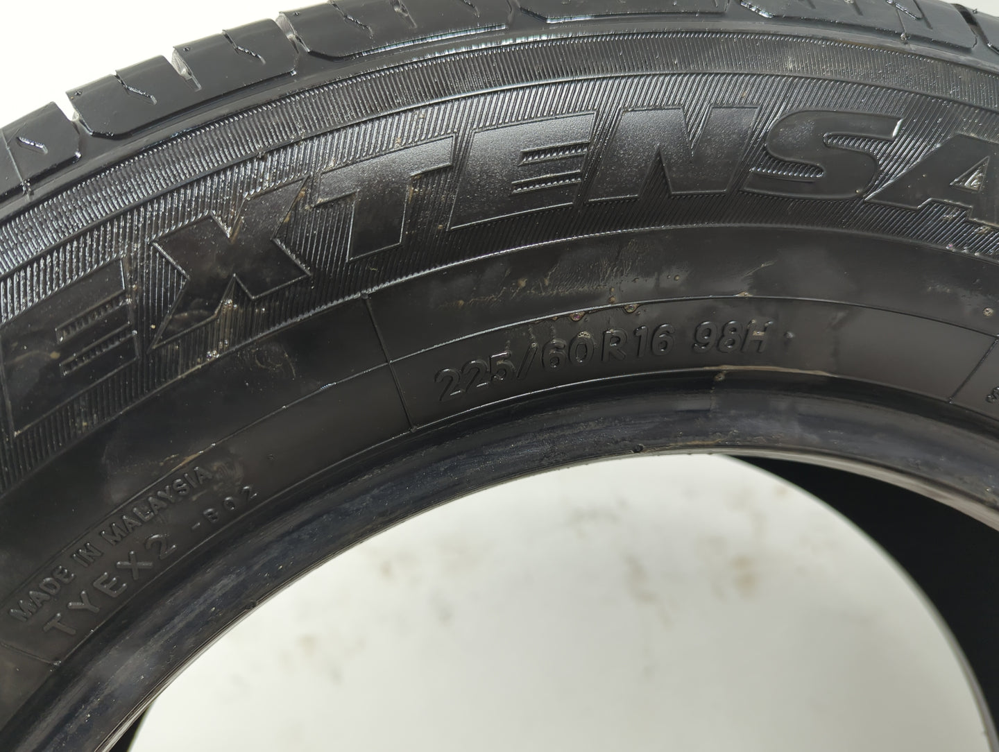 Used Tire 225/60R16 TOYO EXTENSA A/S 98H - Tread Depth 11/32 - Oemusedautoparts1.com