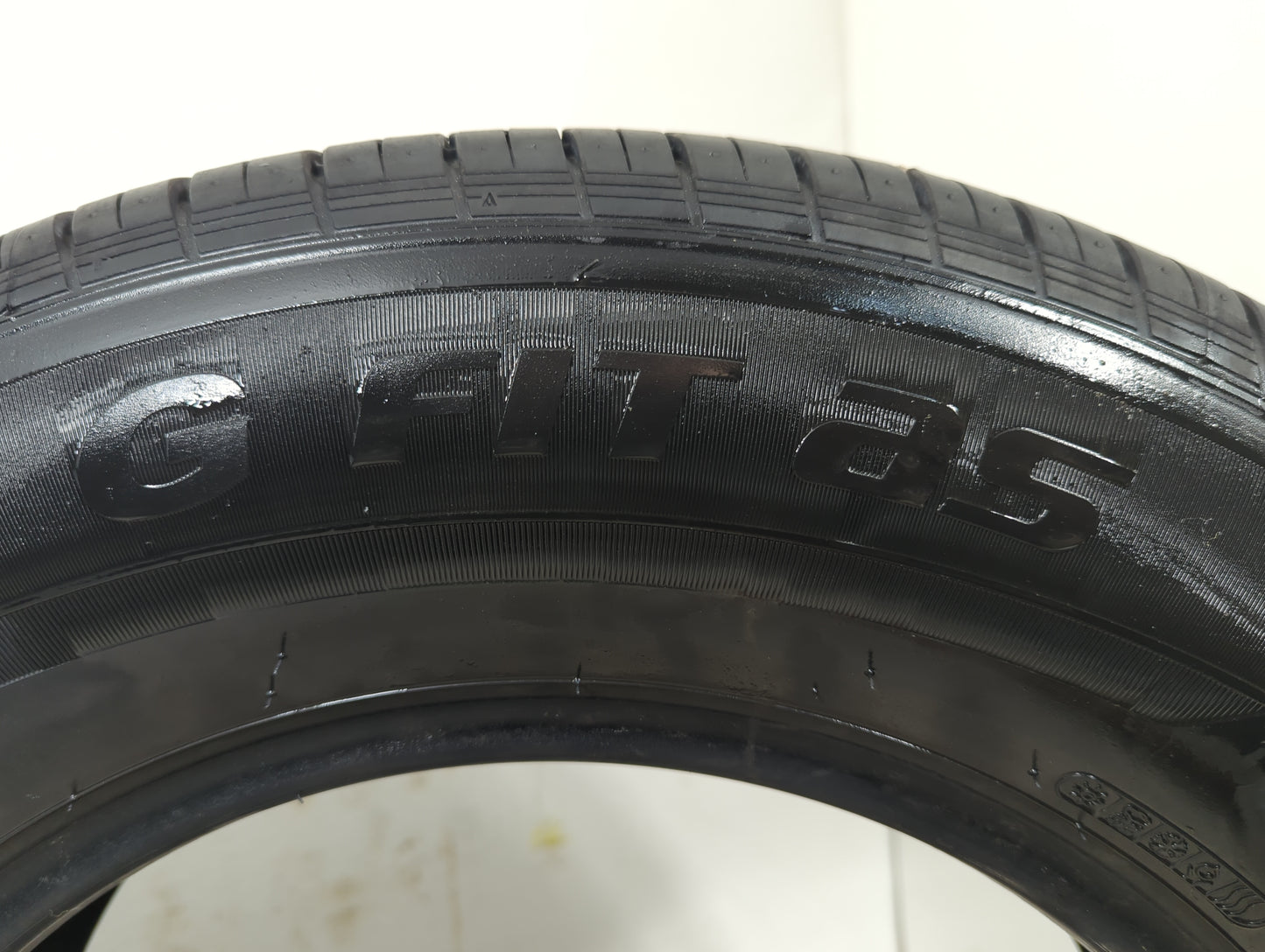 Used Tire 205/70R15 LAUFENN G FIT AS 96T - Tread Depth 8/32 - Oemusedautoparts1.com