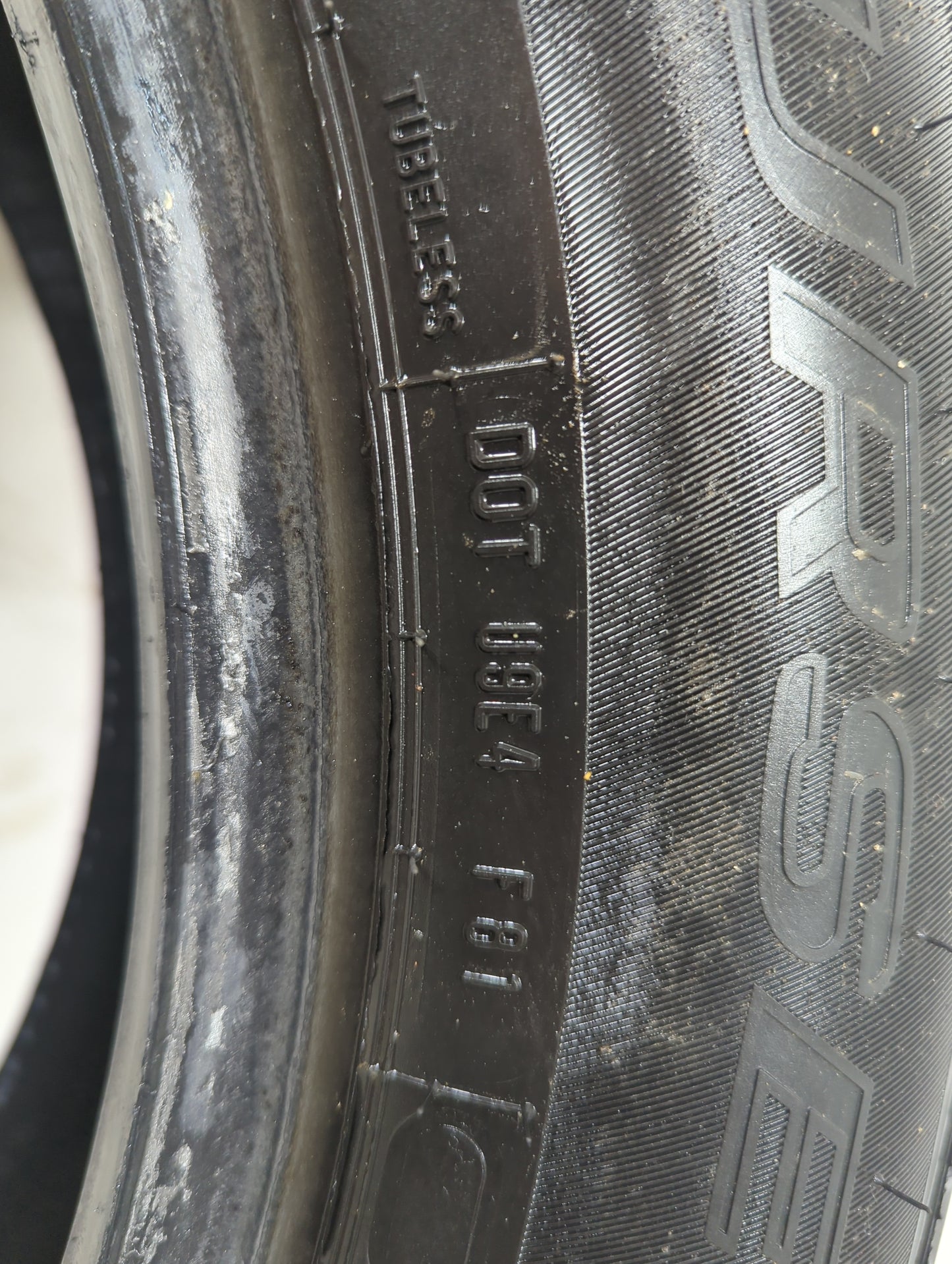 Used Tire 225/60R18 MASTERCRAFT COURSER QUEST PLUS 100H - Tread Depth 10/32 - Oemusedautoparts1.com
