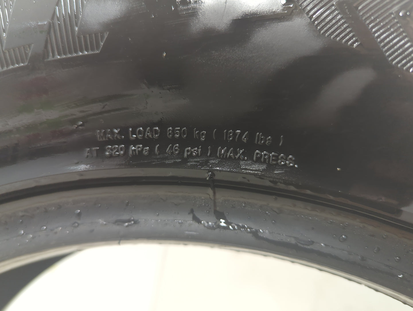 Used Tire - Tread Depth null/32 - Oemusedautoparts1.com