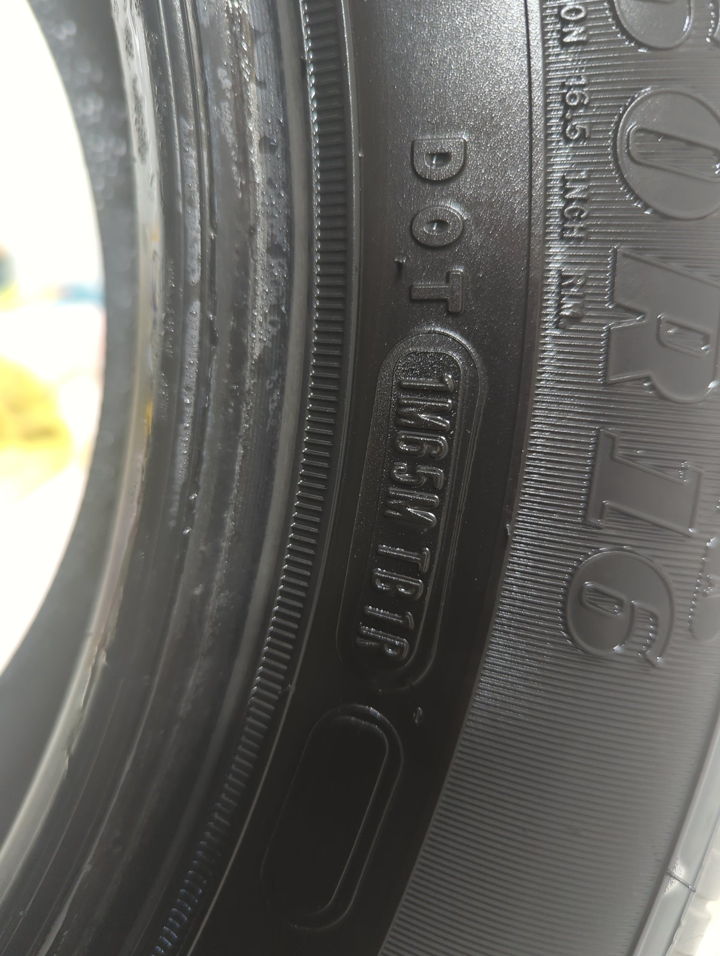 Used Tire - Tread Depth null/32 - Oemusedautoparts1.com