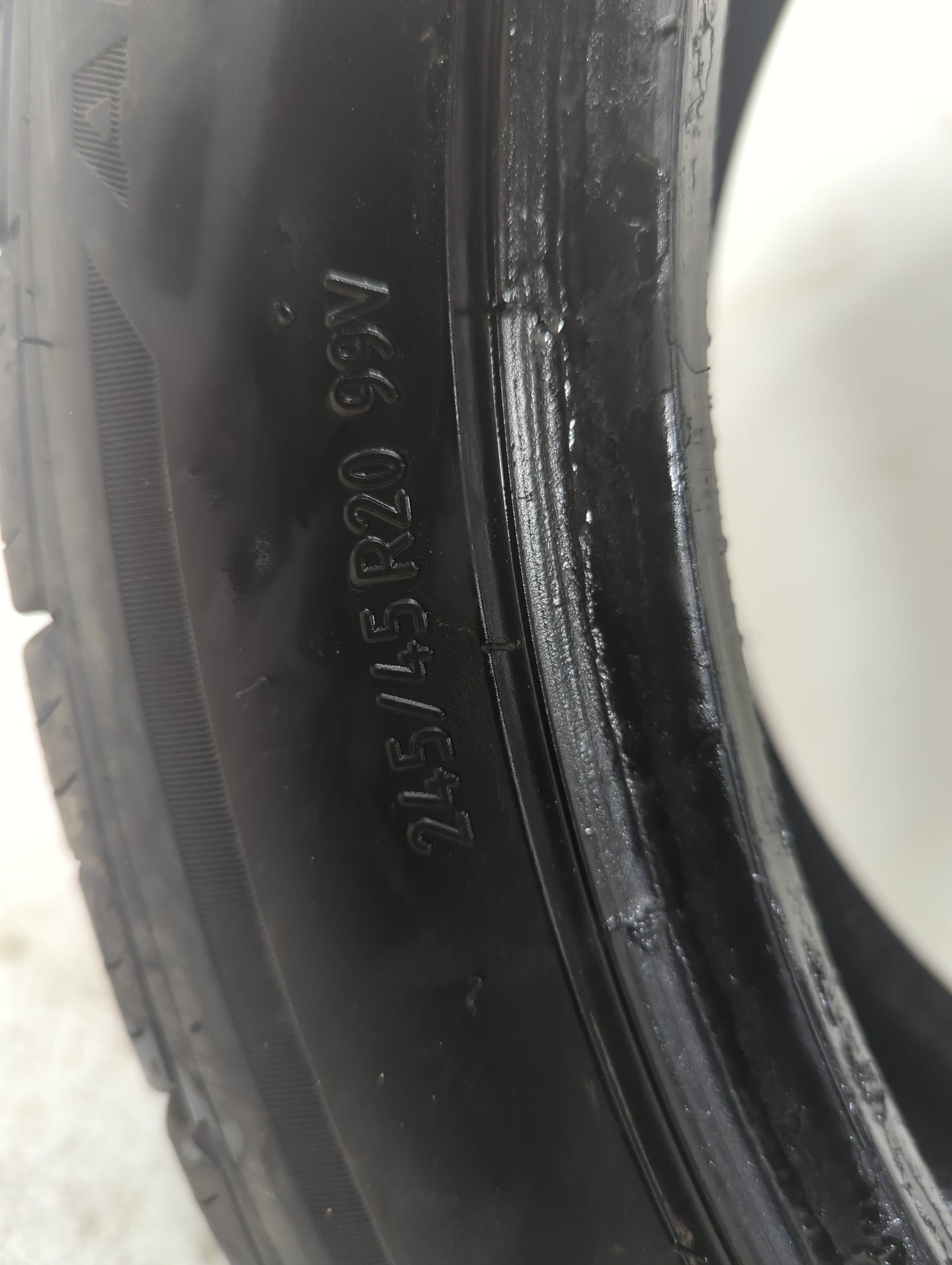 Used Tire - Tread Depth null/32 - Oemusedautoparts1.com
