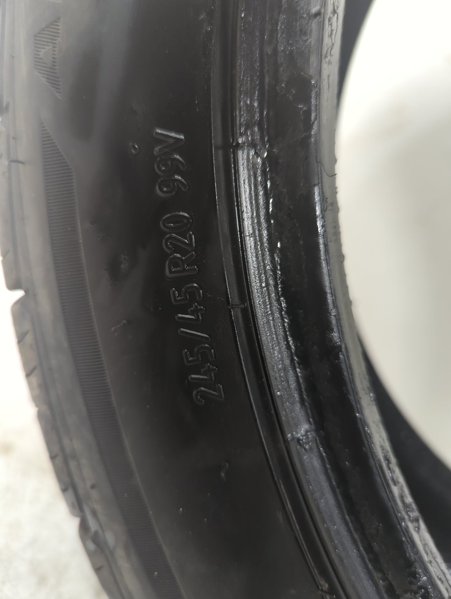 Used Tire - Tread Depth null/32 - Oemusedautoparts1.com