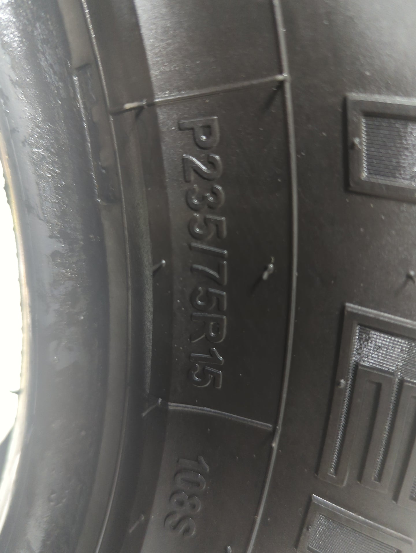 Used Tire 235/75R15 DEXTERO ALL TERRAIN 108S - Tread Depth 9/32 - Oemusedautoparts1.com