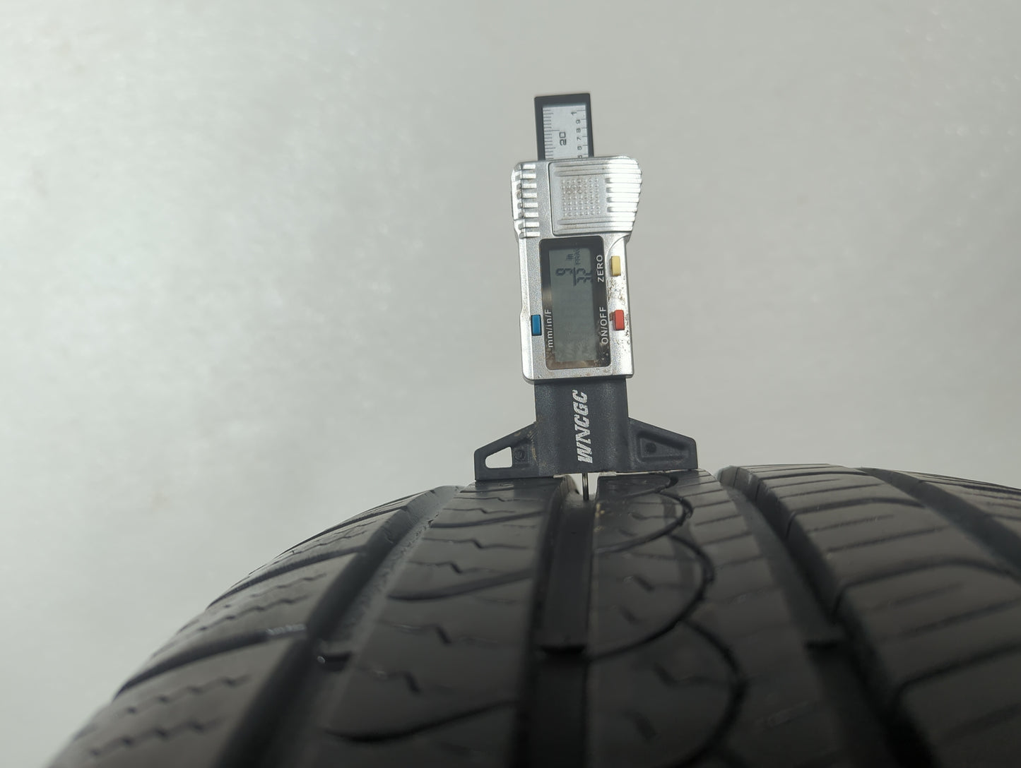 Used Tire 235/65R18 PIRELLI SCORPION AS PLUS 3 106H - Tread Depth 9/32 - Oemusedautoparts1.com