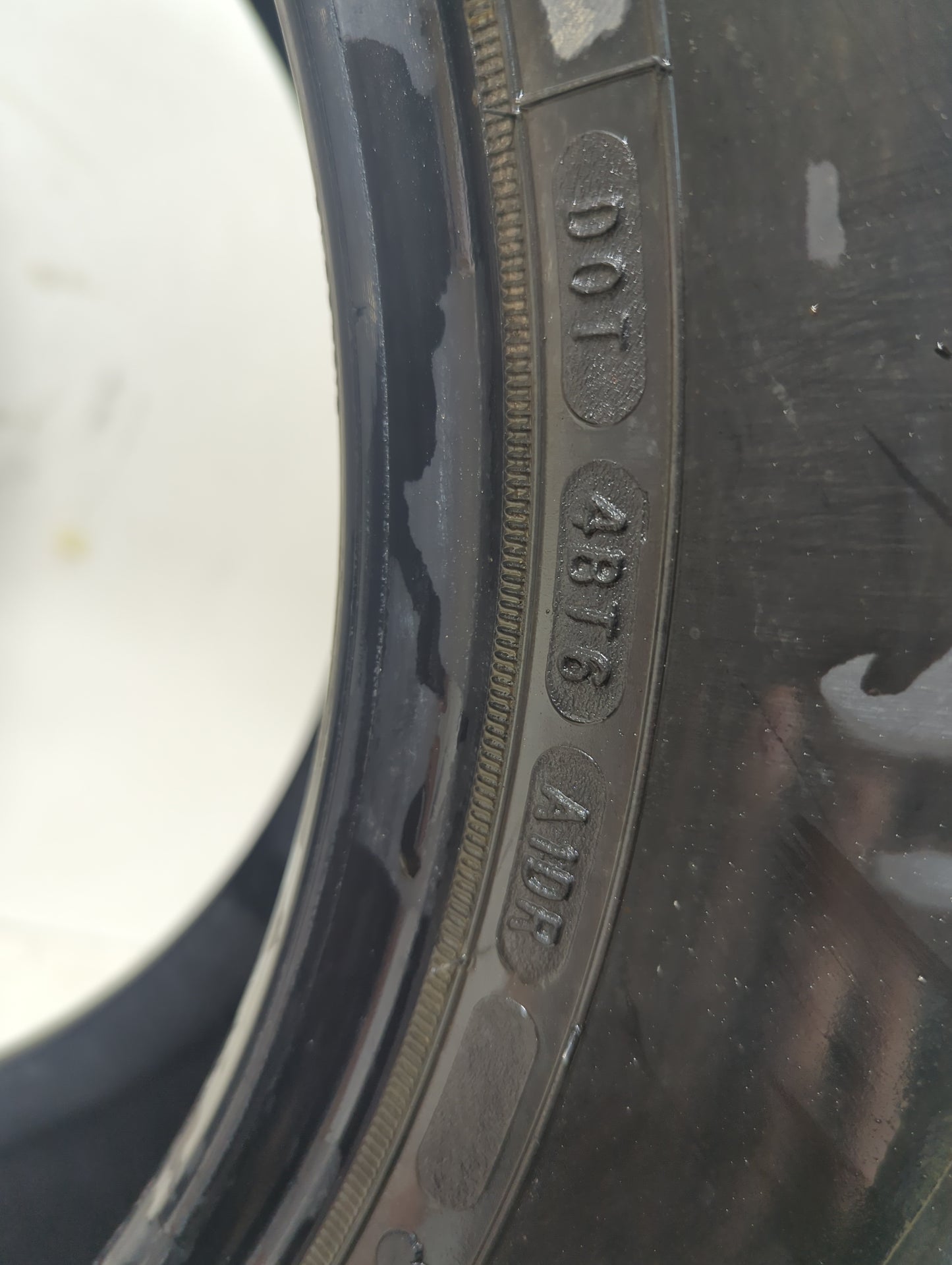 Used Tire 265/70R17 GOODYEAR WRANGLER HP 113S - Tread Depth 12/32 - Oemusedautoparts1.com