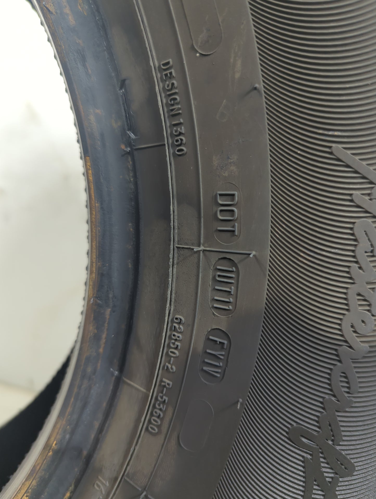 Used Tire - Tread Depth null/32 - Oemusedautoparts1.com