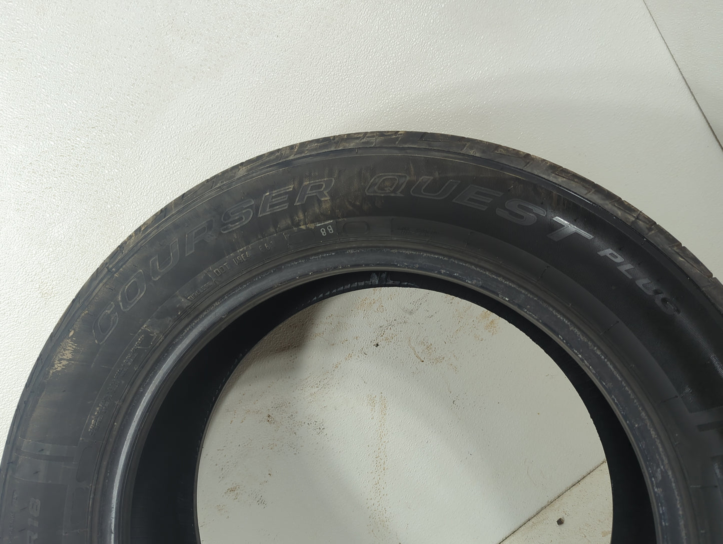 Used Tire 225/60R18 MASTERCRAFT COURSER QUEST PLUS - Tread Depth 10/32 - Oemusedautoparts1.com