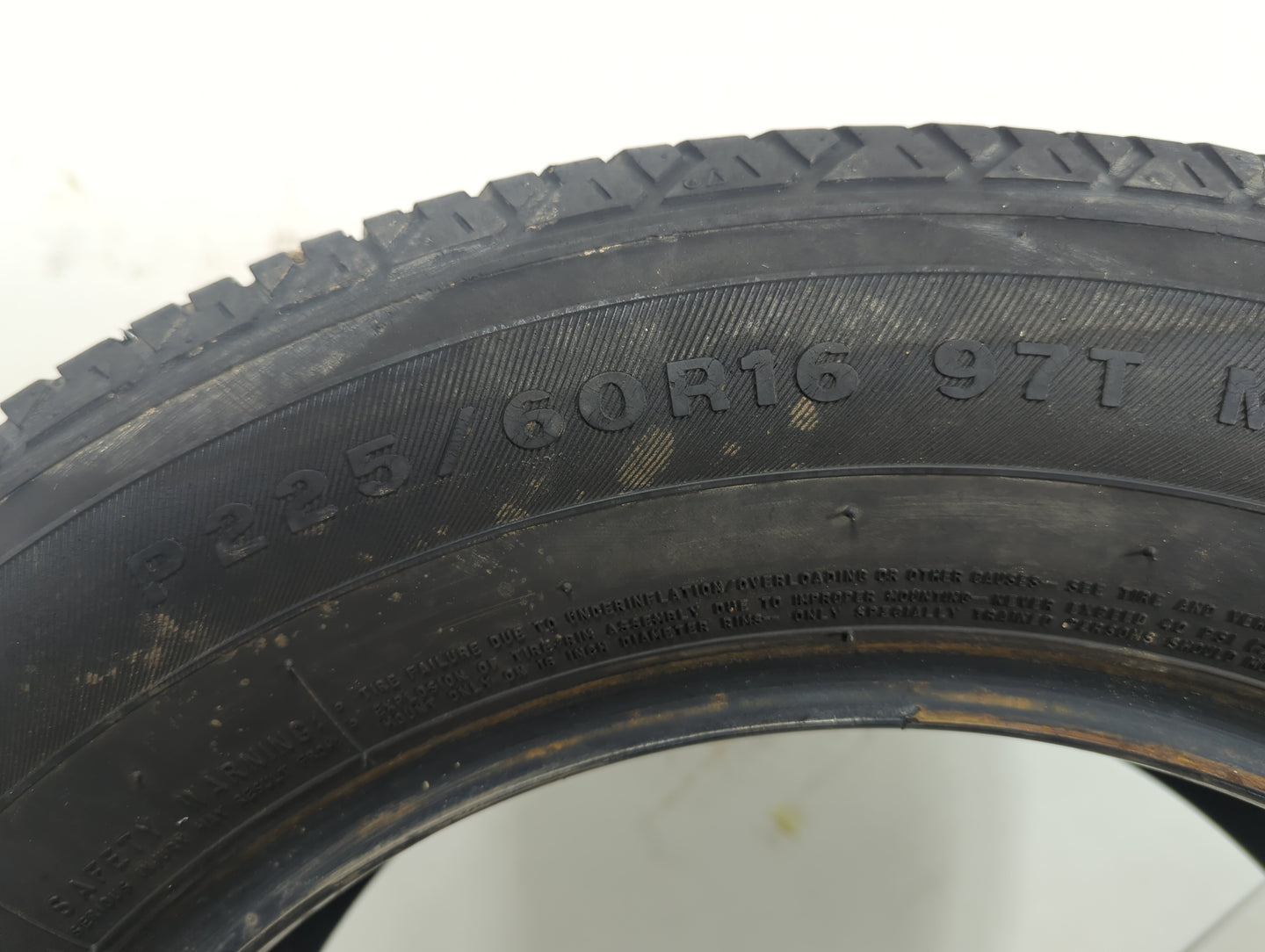 Used Tire 225/60R16 FIRESTONE TRI 97T - Tread Depth 9/32 - Oemusedautoparts1.com