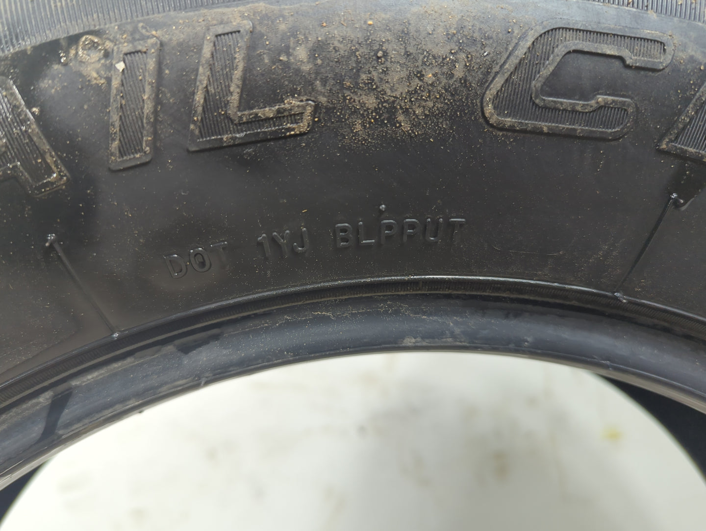 Used Tire 225/65R17 MASTERCRAFT COURSER TRAIL CLIMBER 102H - Tread Depth 10/32 - Oemusedautoparts1.com