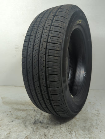 compare product Used Tire - Tread Depth null/32
