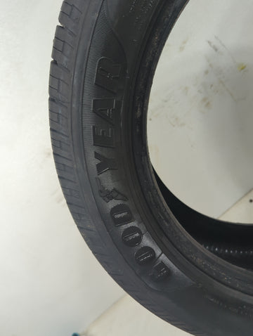 Used Tire 225/50R17 GOODYEAR RELIANT ALL-SEASON 94V - Tread Depth 8/32