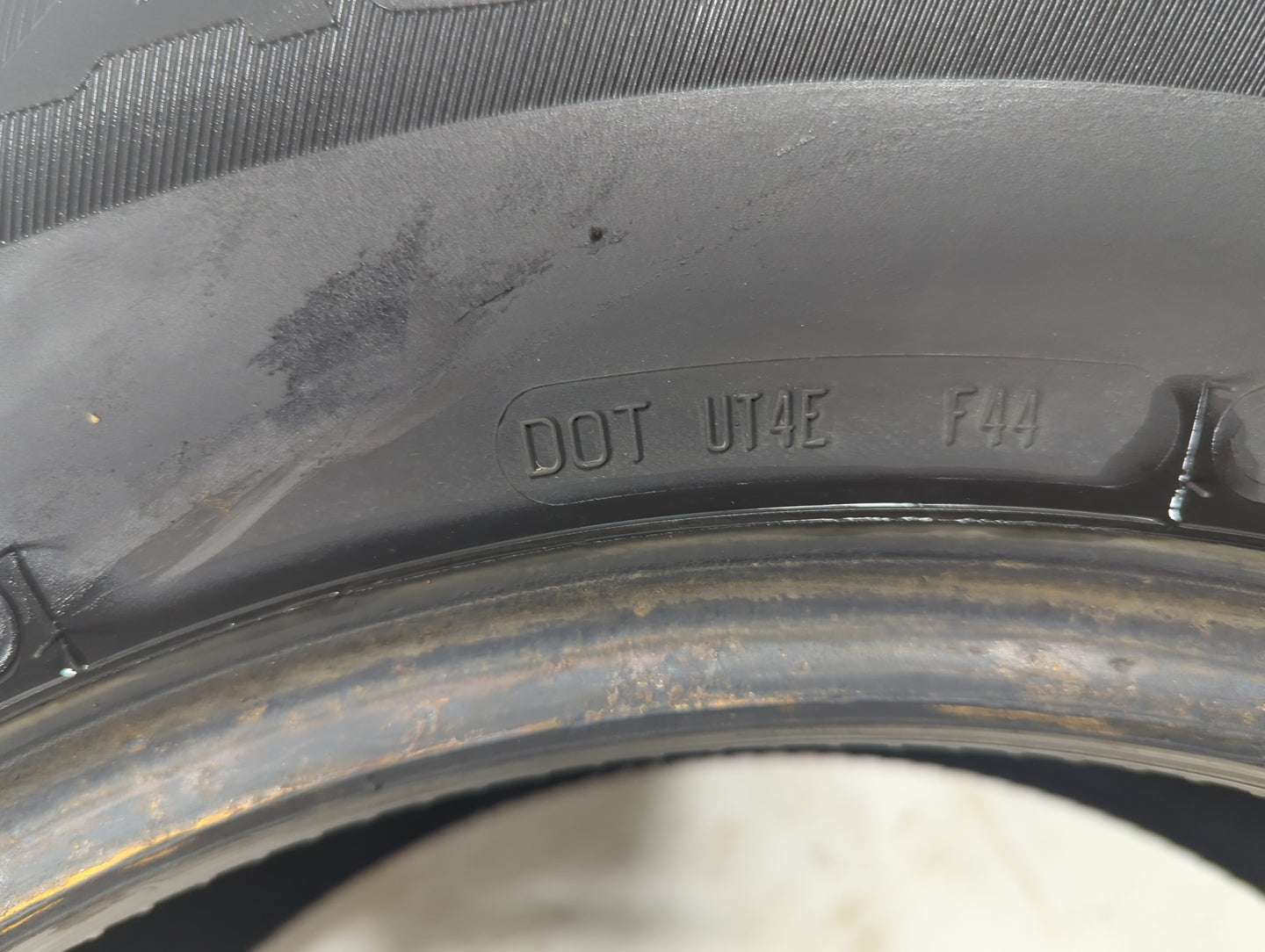 Used Tire 235/70R16 MASTERCRAFT STRATUS HT 106T - Tread Depth 8/32 - Oemusedautoparts1.com