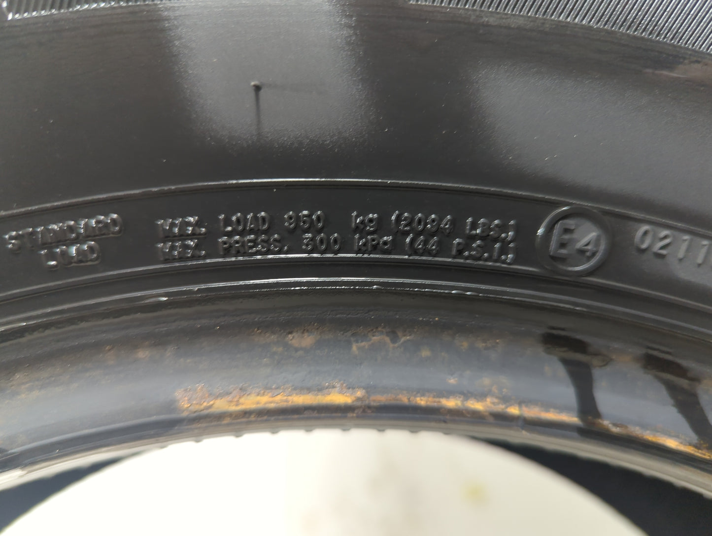 Used Tire 235/70R16 MASTERCRAFT STRATUS HT 106T - Tread Depth 8/32 - Oemusedautoparts1.com