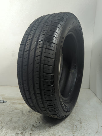 Used Tire 225/60R17 MASTERCRAFT STRATUS AS 99H - Tread Depth 8/32 - Oemusedautoparts1.com