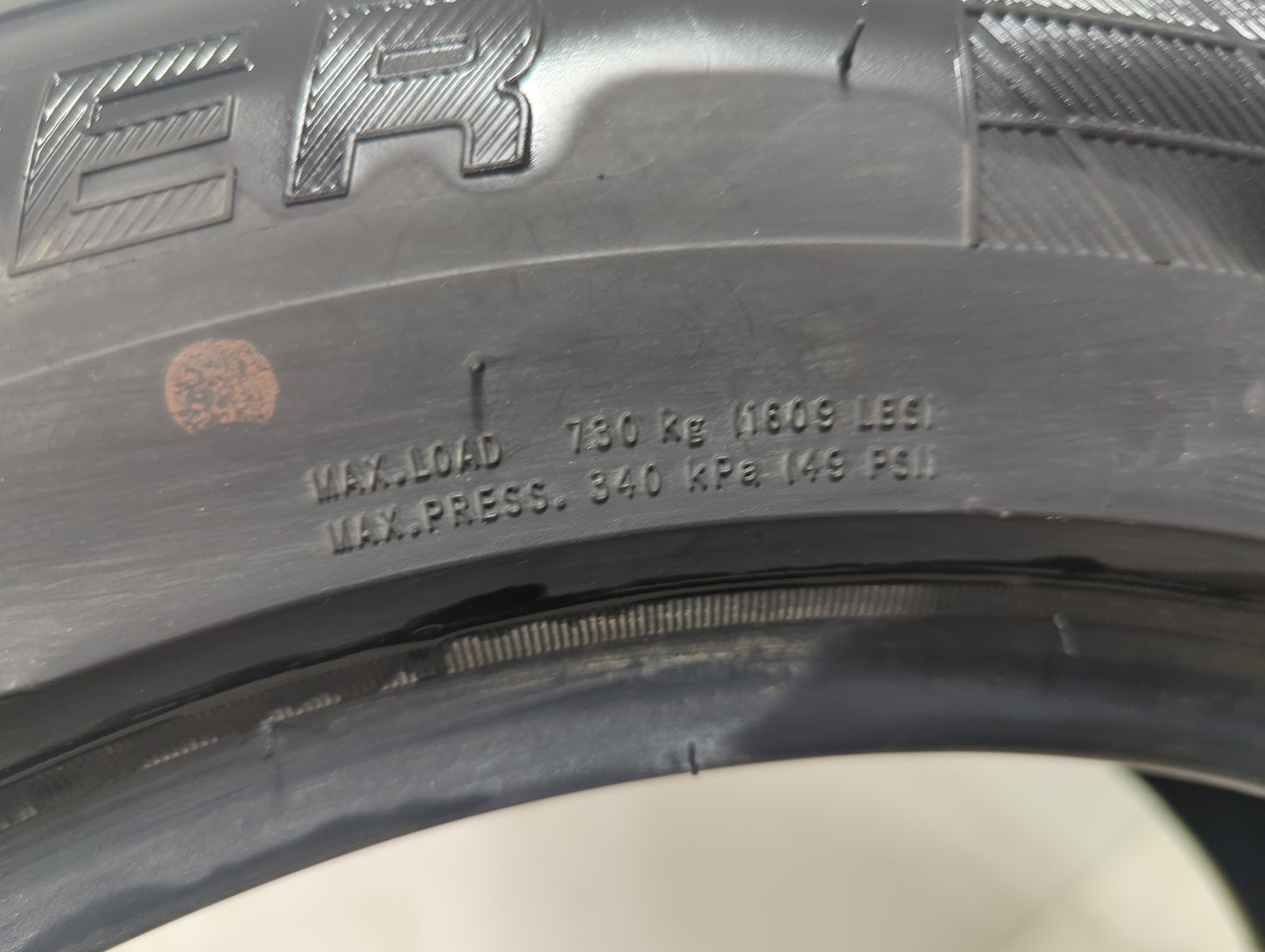 Used Tire 215/55R16 LANCASTER LR-66 97W - Tread Depth 7/32 - Oemusedautoparts1.com