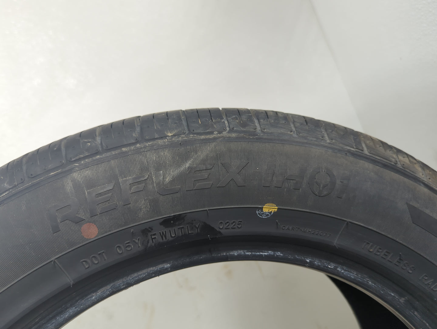 Used Tire 235/55R17 IRONHEAD REFLEX H/T - Tread Depth 9/32 - Oemusedautoparts1.com