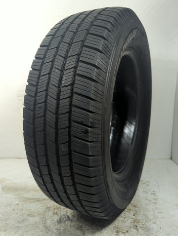 Used Tire 235/65R17 MICHELIN DEFENDER LTX M/S 104T - Tread Depth 8/32 - Oemusedautoparts1.com