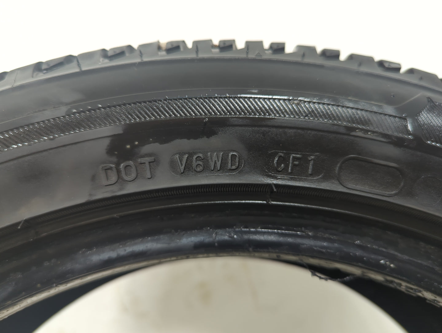 Used Tire 205/50R16 FIRESTONE CHAMPION 87H - Tread Depth 8/32 - Oemusedautoparts1.com