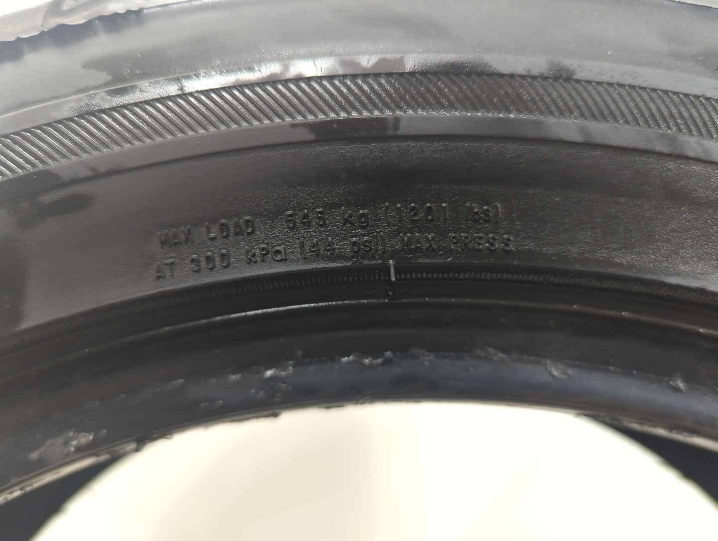 Used Tire 205/50R16 FIRESTONE CHAMPION 87H - Tread Depth 8/32 - Oemusedautoparts1.com