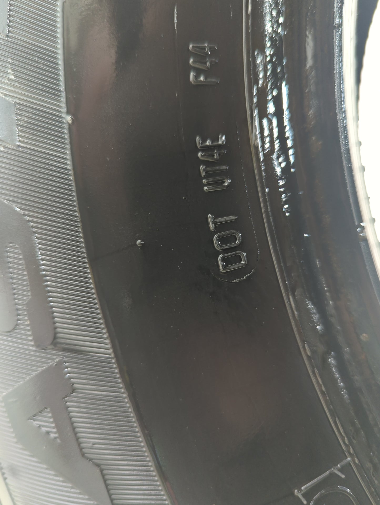Used Tire 235/70R16 MASTERCRAFT STRATUS HT 106T - Tread Depth 8/32 - Oemusedautoparts1.com