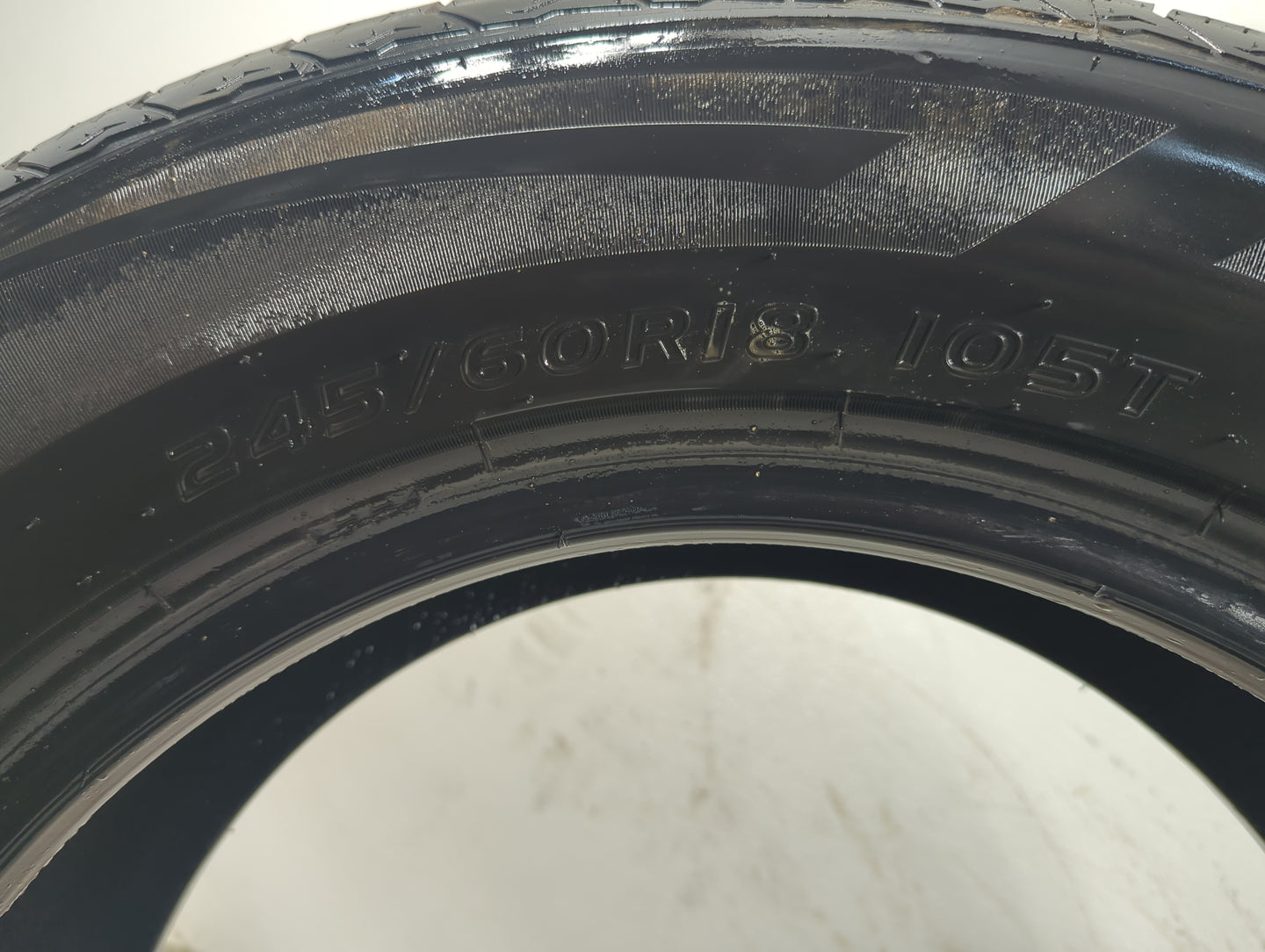 Used Tire 245/60R18 ARISUN ARESTA ZG02 105T - Tread Depth 9/32 - Oemusedautoparts1.com