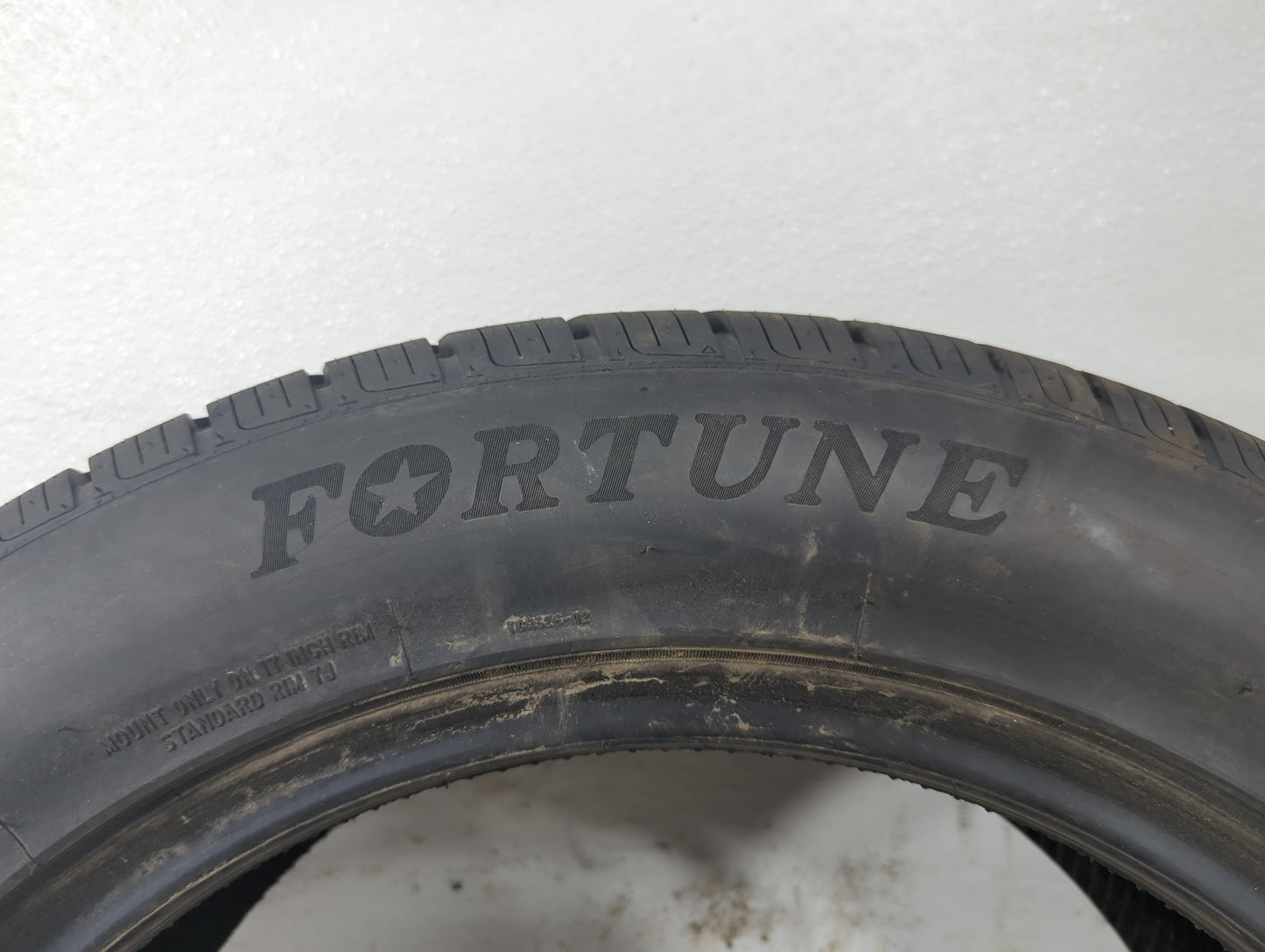 Used Tire 225/65R17 FORTUNE CLIMAFLEX 4S 97V - Tread Depth 8/32 - Oemusedautoparts1.com