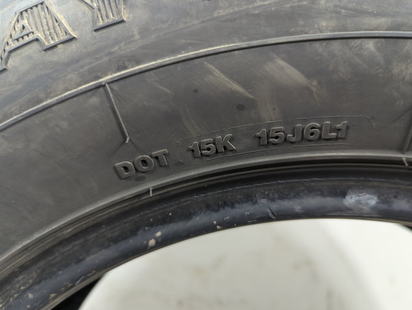 Used Tire - Tread Depth null/32 - Oemusedautoparts1.com