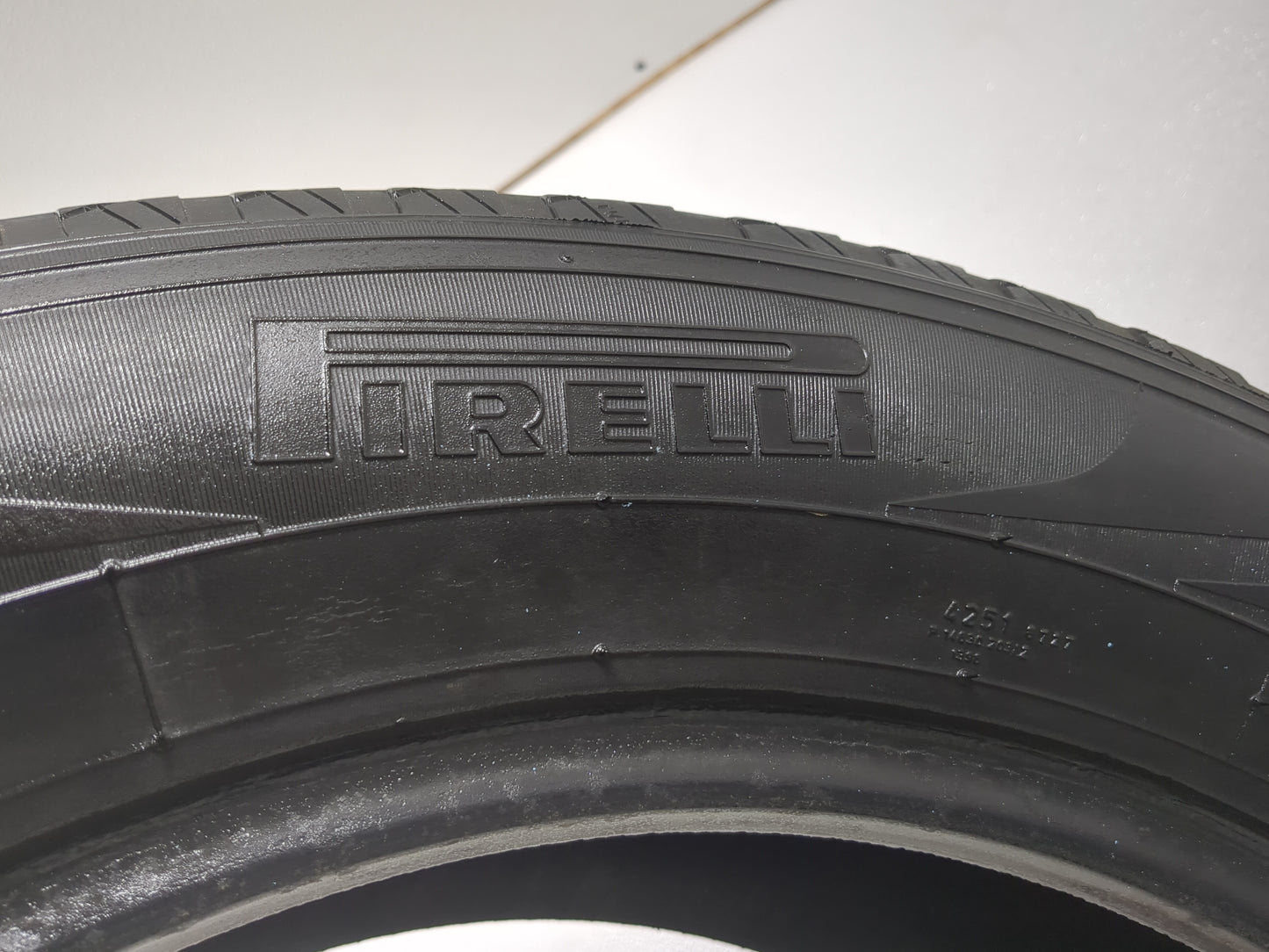 Used Tire 275/55R20 PIRELLI SCORPION STR 111H - Tread Depth 7/32 - Oemusedautoparts1.com