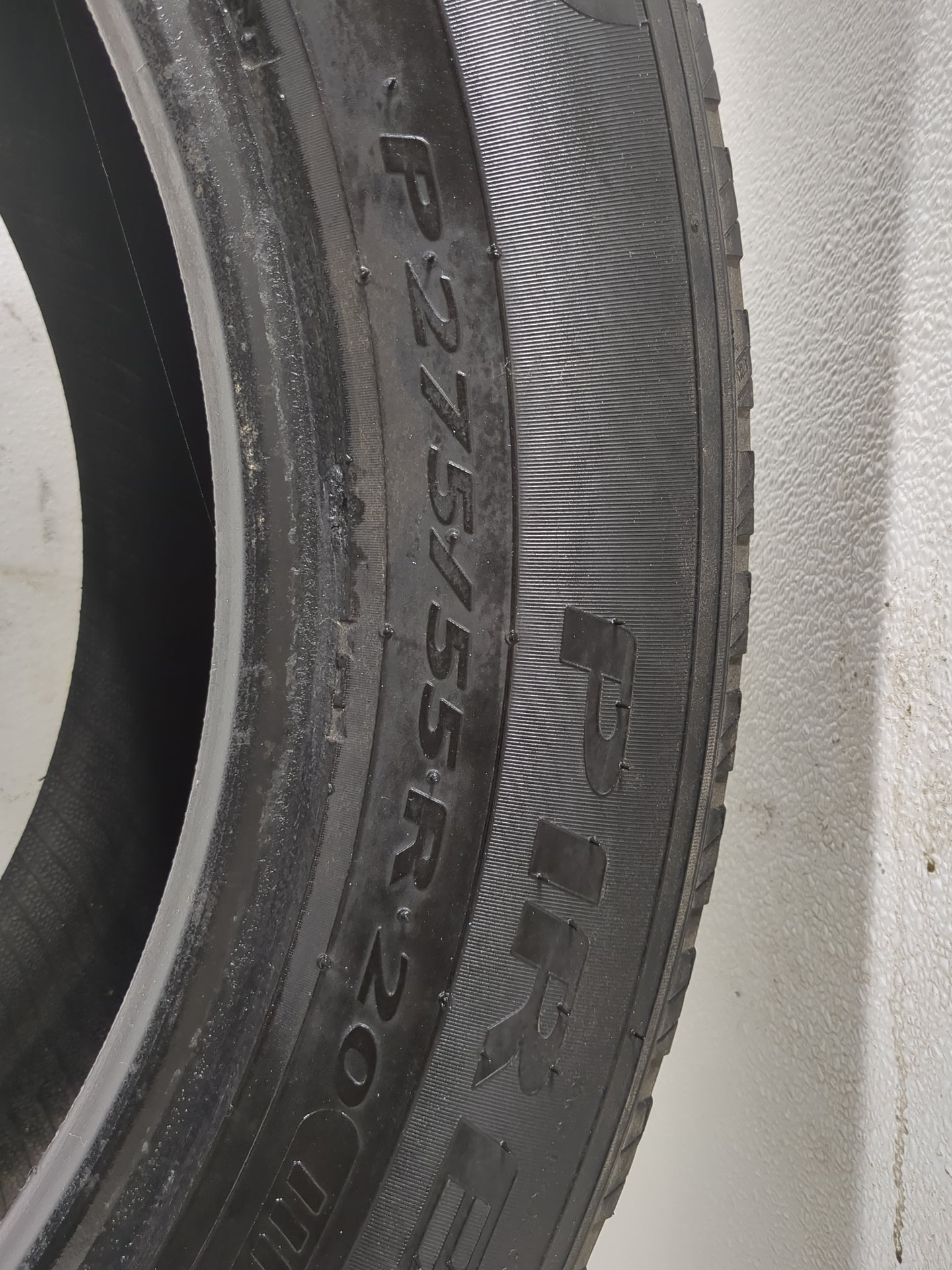 Used Tire 275/55R20 PIRELLI SCORPION STR 111H - Tread Depth 7/32 - Oemusedautoparts1.com