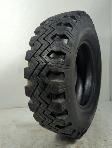 Used Tire 7.50-16 MASTERCRAFT COURSER TRACTION LT - Tread Depth 14/32 - Oemusedautoparts1.com