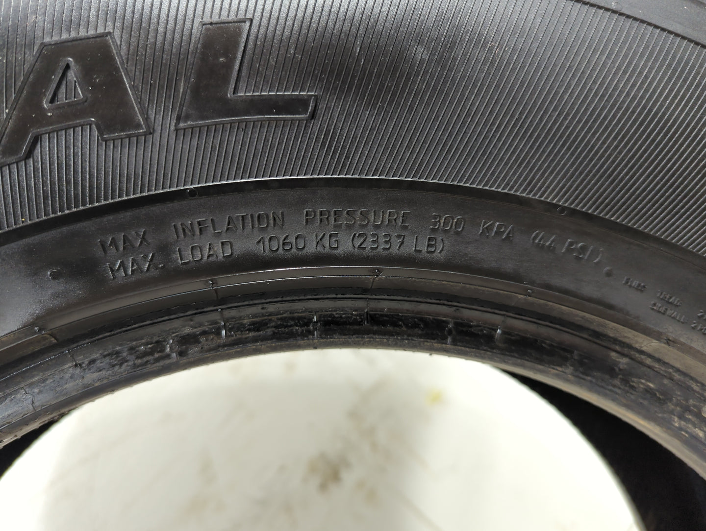 Used Tire 245/70R17 GENERAL GRABBER 110S - Tread Depth 8/32 - Oemusedautoparts1.com