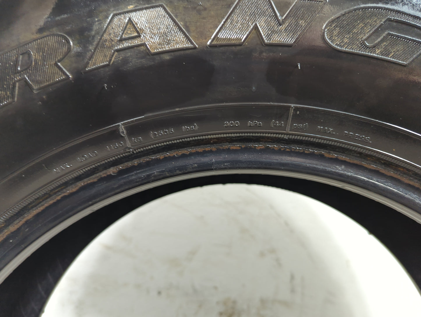 Used Tire 265/70R17 GOODYEAR WRANGLER AT/S 113S - Tread Depth 9/32 - Oemusedautoparts1.com