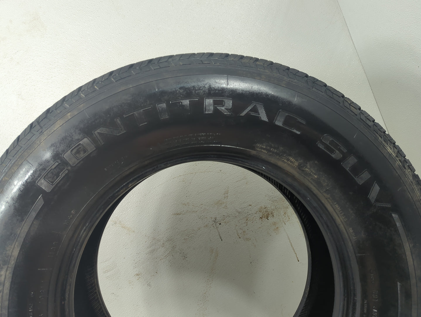 Used Tire 265/70R17 CONTINENTAL CONTITRAC SUV 113S - Tread Depth 10/32 - Oemusedautoparts1.com