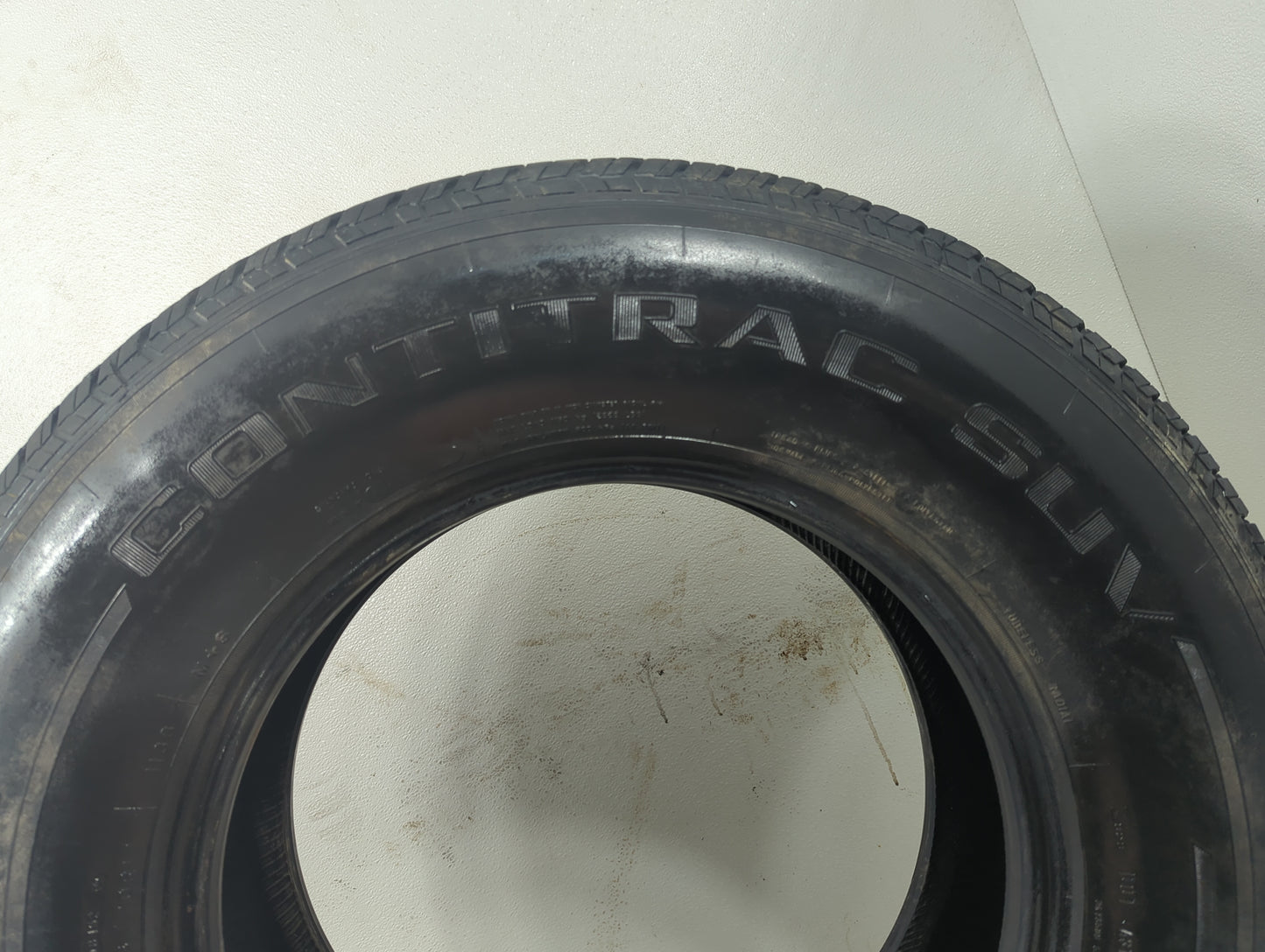 Used Tire 265/70R17 CONTINENTAL CONTITRAC SUV 113S - Tread Depth 10/32 - Oemusedautoparts1.com