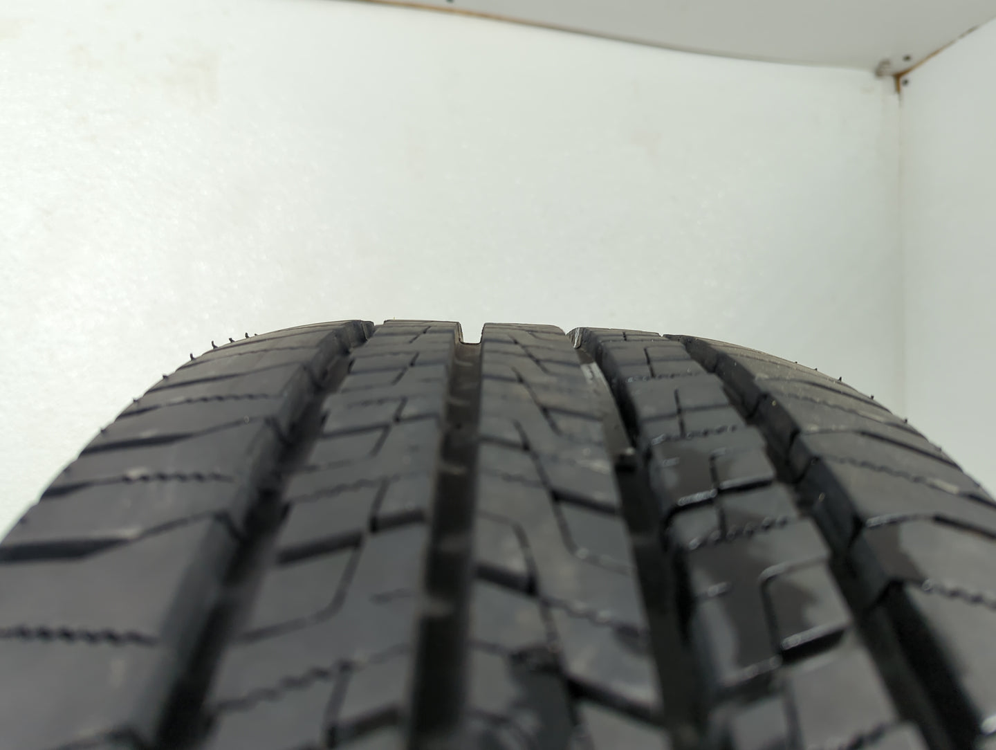 Used Tire 265/70R17 PATHFINDER HT 115T - Tread Depth 11/32 - Oemusedautoparts1.com