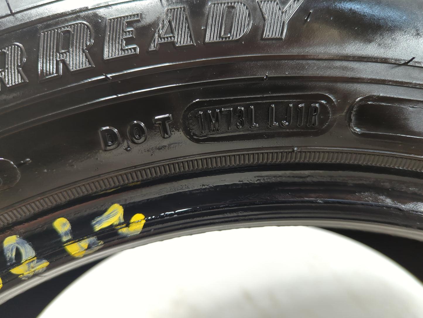 Used Tire 235/55R18 GOODYEAR ASSURANCE WEATHER READY 100V - Tread Depth 9/32 - Oemusedautoparts1.com