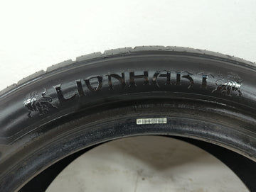 Used Tire 225/50R17 LIONHART LH-FIVE 98W - Tread Depth 10/32