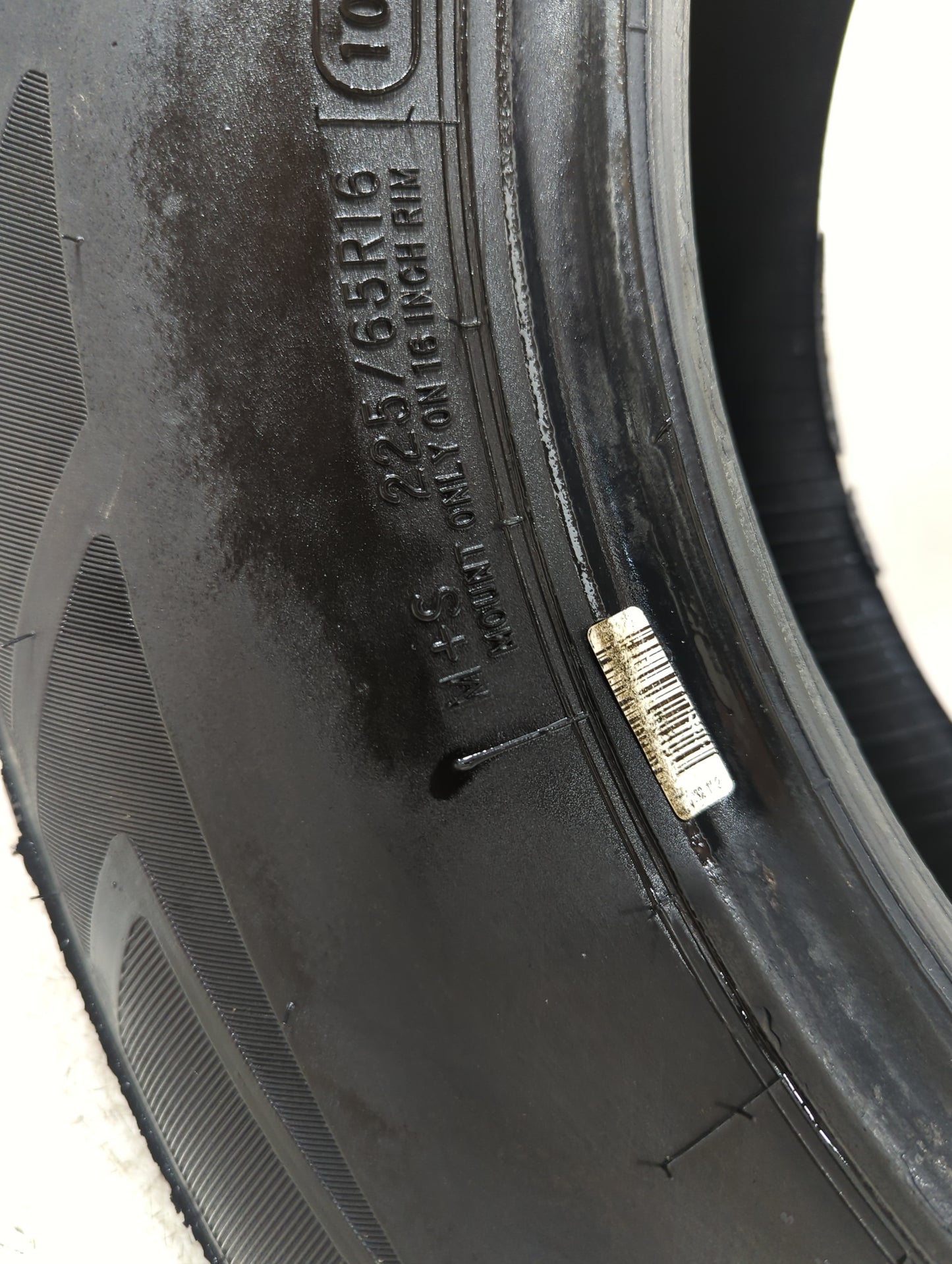 Used Tire 225/65R16 COOPER ENDEAVOR 100H - Tread Depth 10/32 - Oemusedautoparts1.com