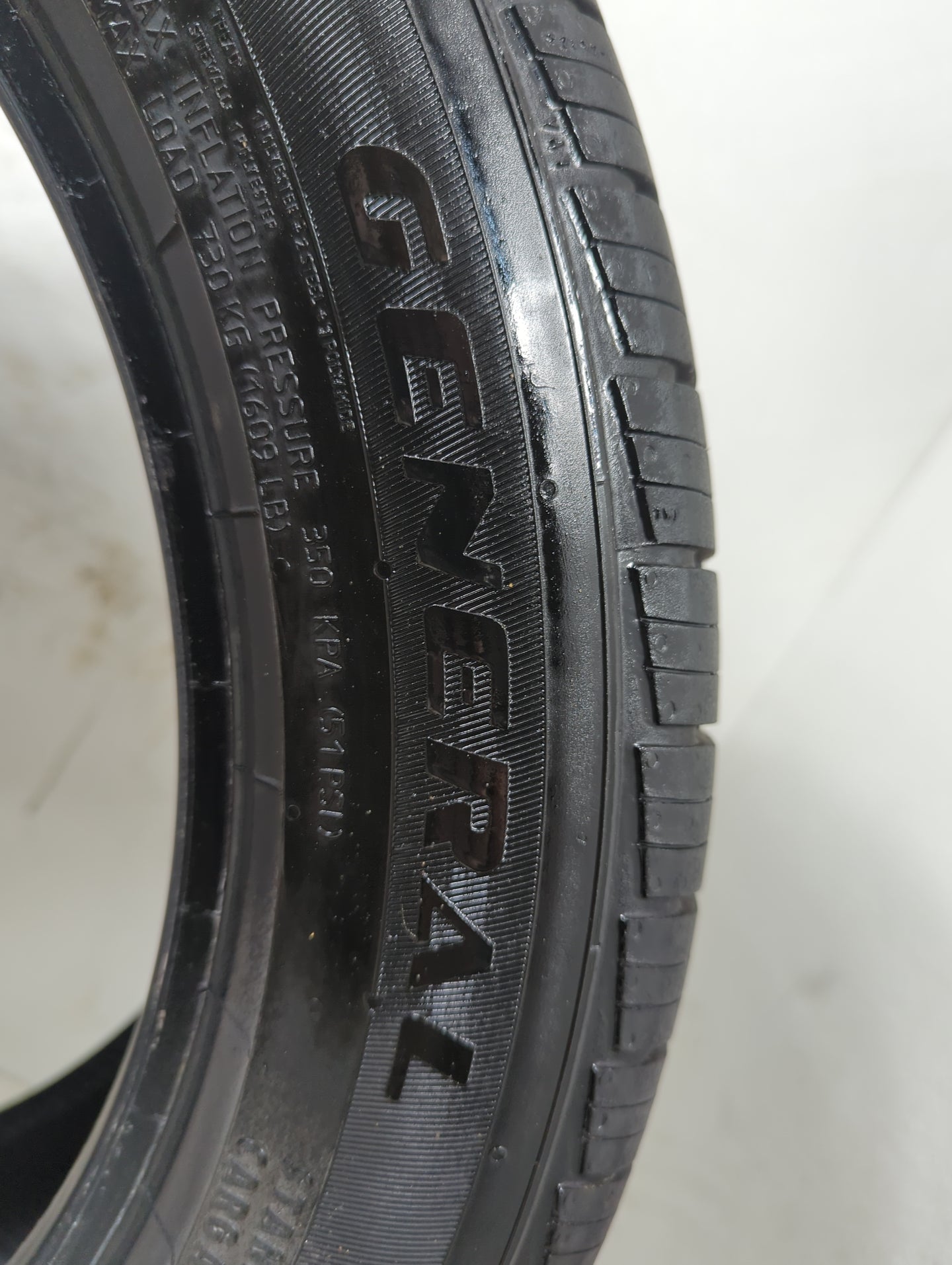 Used Tire 235/50R18 GENERAL ALTIMAX RT43 97V - Tread Depth 9/32 - Oemusedautoparts1.com