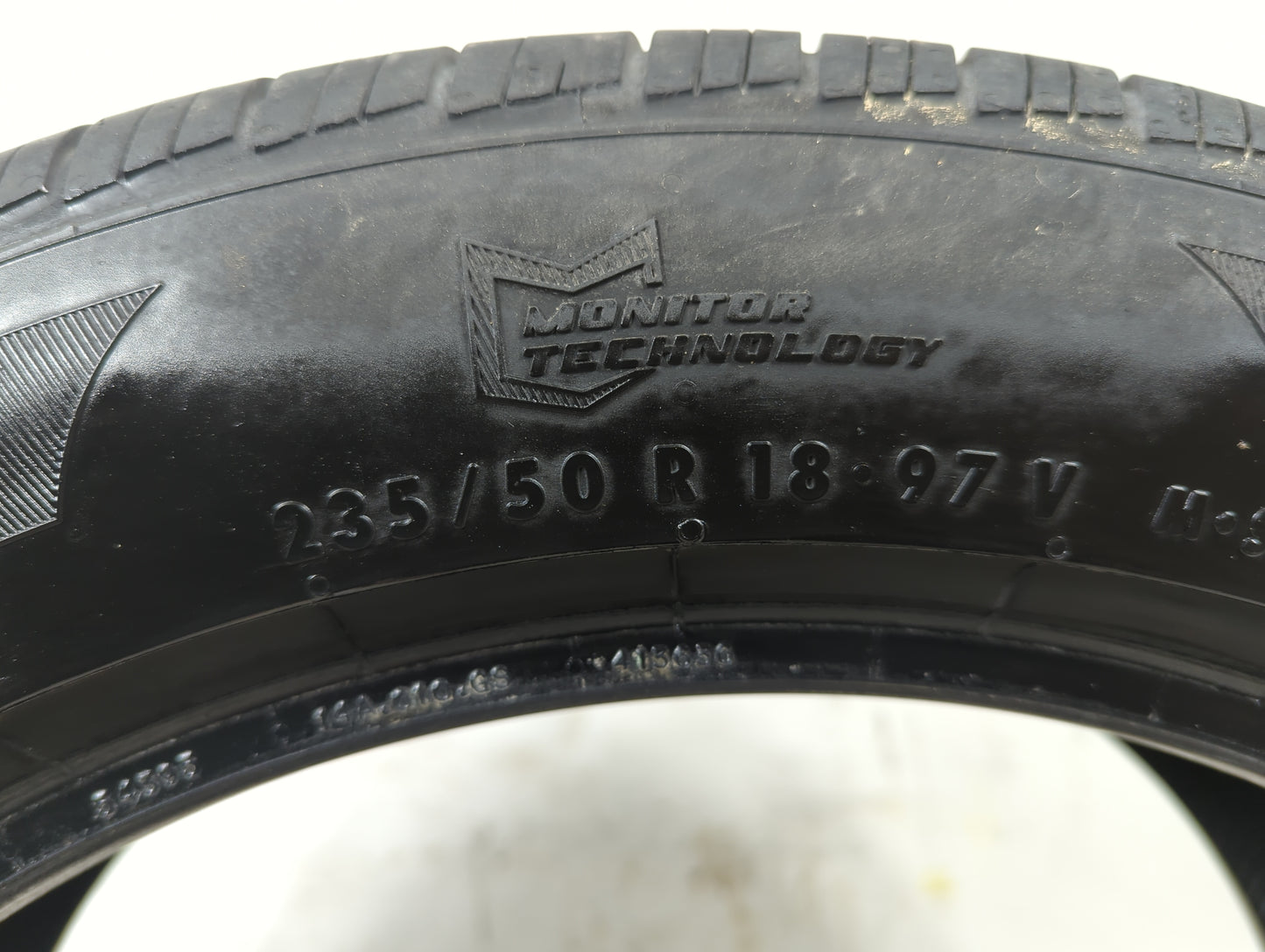 Used Tire 235/50R18 GENERAL ALTIMAX RT43 97V - Tread Depth 9/32 - Oemusedautoparts1.com
