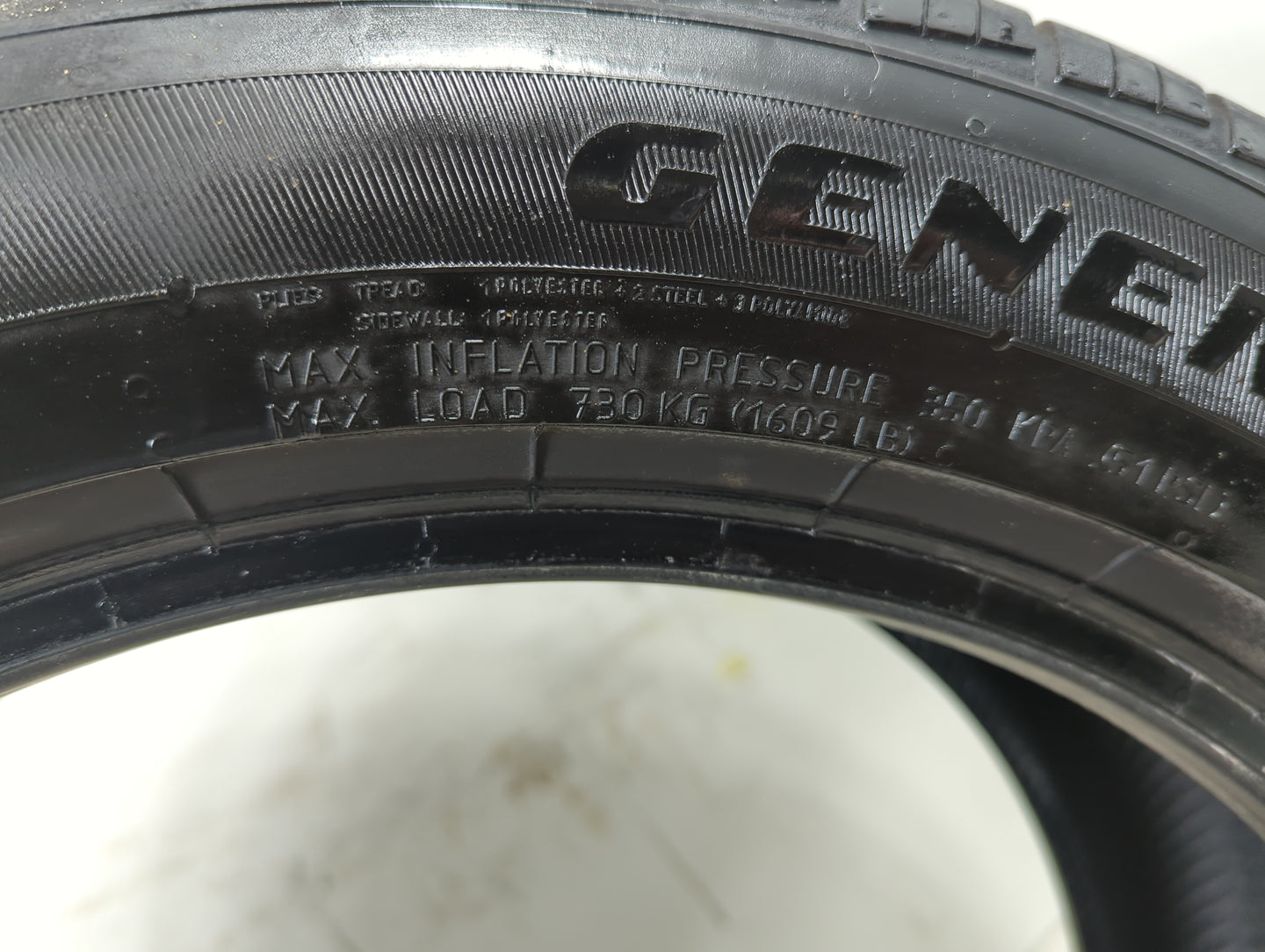 Used Tire 235/50R18 GENERAL ALTIMAX RT43 97V - Tread Depth 9/32 - Oemusedautoparts1.com