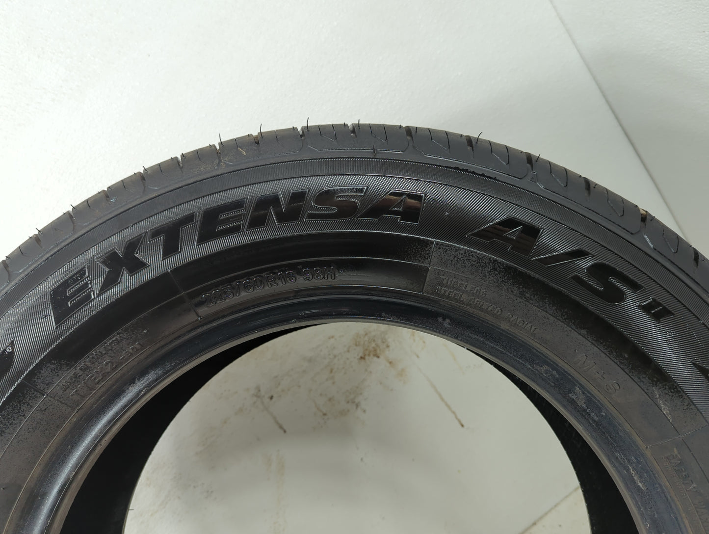 Used Tire 225/60R16 TOYO EXTENSA A/S 98H - Tread Depth 12/32 - Oemusedautoparts1.com