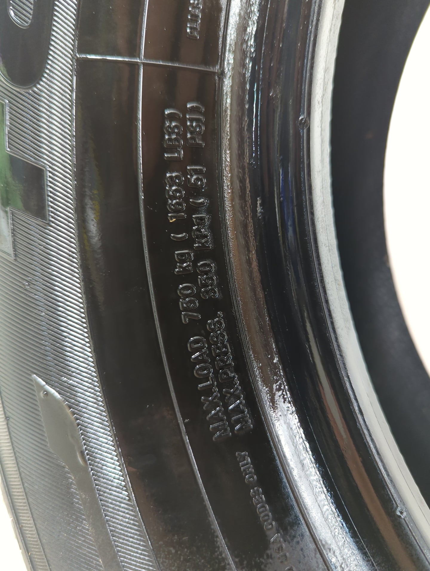 Used Tire 225/60R16 TOYO EXTENSA A/S 98H - Tread Depth 12/32 - Oemusedautoparts1.com